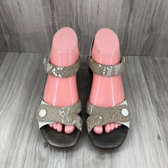 Aravon by New Balance Sandals Womens 7.5B White Tan Leather Hook and Loop Shoes - Picture 6 of 12